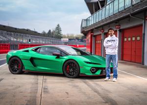 Lamborghini Temerario: Pecco Bagnaia svela la V8 da 10.000 giri e 920 CV