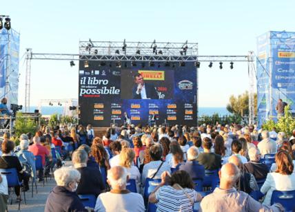 Il Libro Possibile a Polignano e Vieste, tema 2025: 'Viva la Vida'