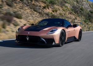 Maserati al Motor Valley Fest 2025: tra heritage e innovazione, il Tridente conquista Modena