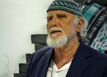 Chi è Moni Ovadia, l'ebreo antisionista che ha ricevuto il passaporto palestinese Chi è Moni Ovadia, l'ebreo antisionista che ha ricevuto il passaporto palestinese