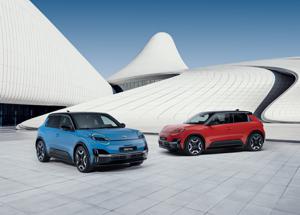 La nuova Nissan Micra debutta elettrica: design audace e ricarica rapida -VIDEO-
