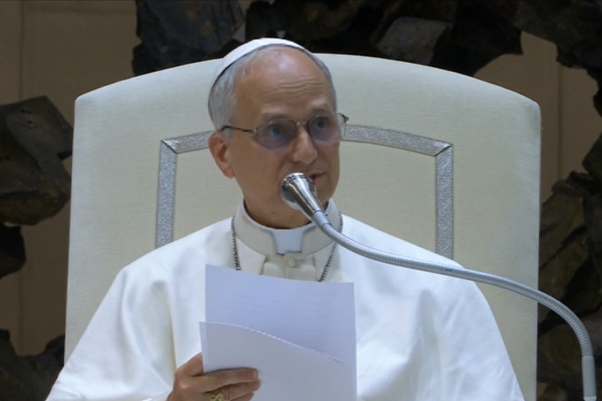 Papa Leone XIV lancia di nuovo un appello per la pace: "Impiegherò ogni sforzo per raggiungerla" Papa Leone XIV lancia di nuovo un appello per la pace: "Impiegherò ogni sforzo per raggiungerla"