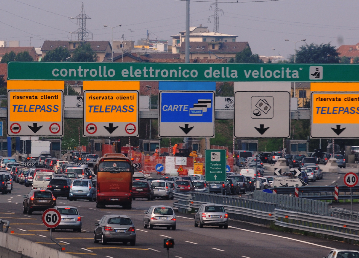 Rincari dei pedaggi autostradali, dopo la bufera esulta la Sx. Schlein: "Ritirato ufficialmente l'emendamento. Se ci riproveranno li fermeremo di nuovo"