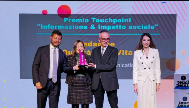 Premio Touchpoint "Informazione & Impatto Sociale" a ItaliaOggi e Ital Communications per l'Indagine sulla Qualità della Vita in Italia 2024