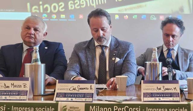 da sx: Dr. Maizzi, Cav. Sorrento e Avv. Sances da sx: Dr. Maizzi, Cav. Sorrento e Avv. Sances