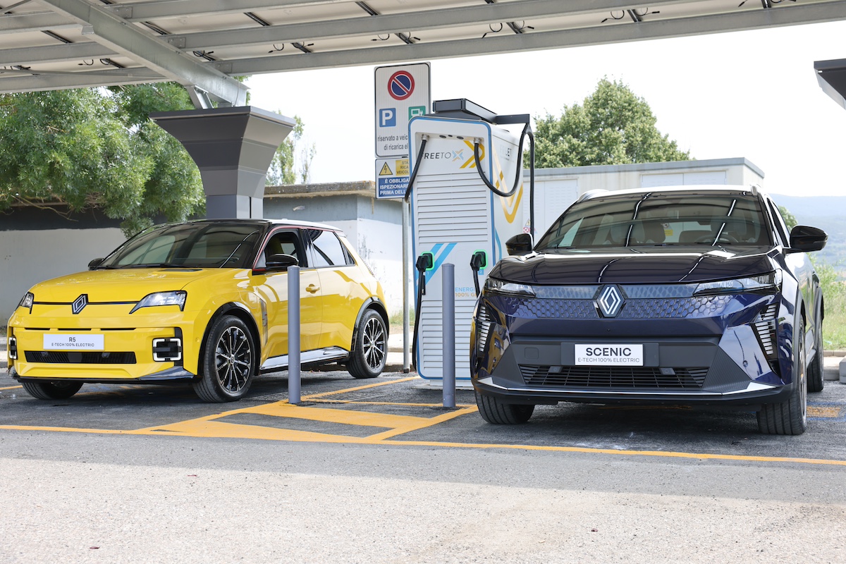 https://www.affaritaliani.it/static/upl2024/rena/0023/renault-free-to-x51.jpg
