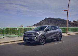 Renault full hybrid e-tech, l'ibrido a 360 gradi di nuova generazione ispirato alla formula 1