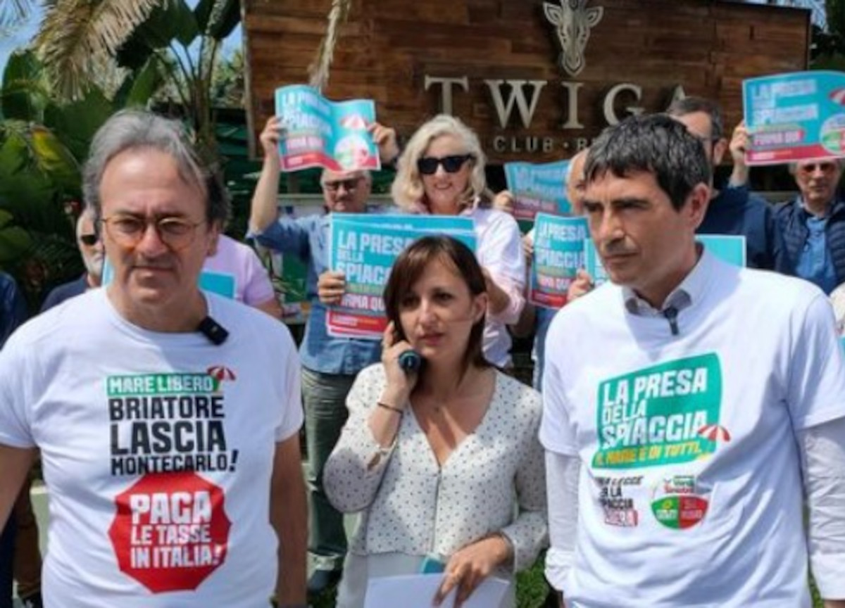 Bonelli e Fratoianni al Twiga Bonelli e Fratoianni al Twiga
