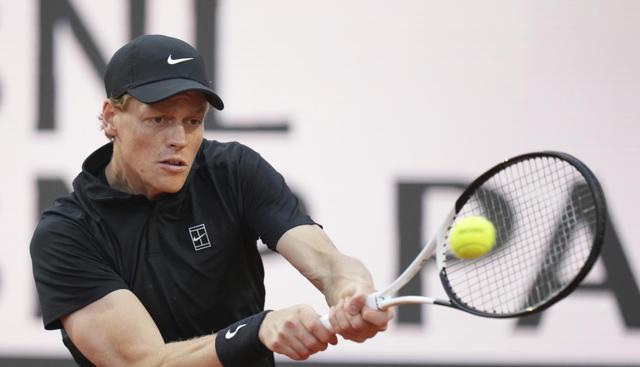 Sinner, il re del tennis è tornato. L'emozione dopo la vittoria: "Ho dato tutto quello che avevo. Incredibile"