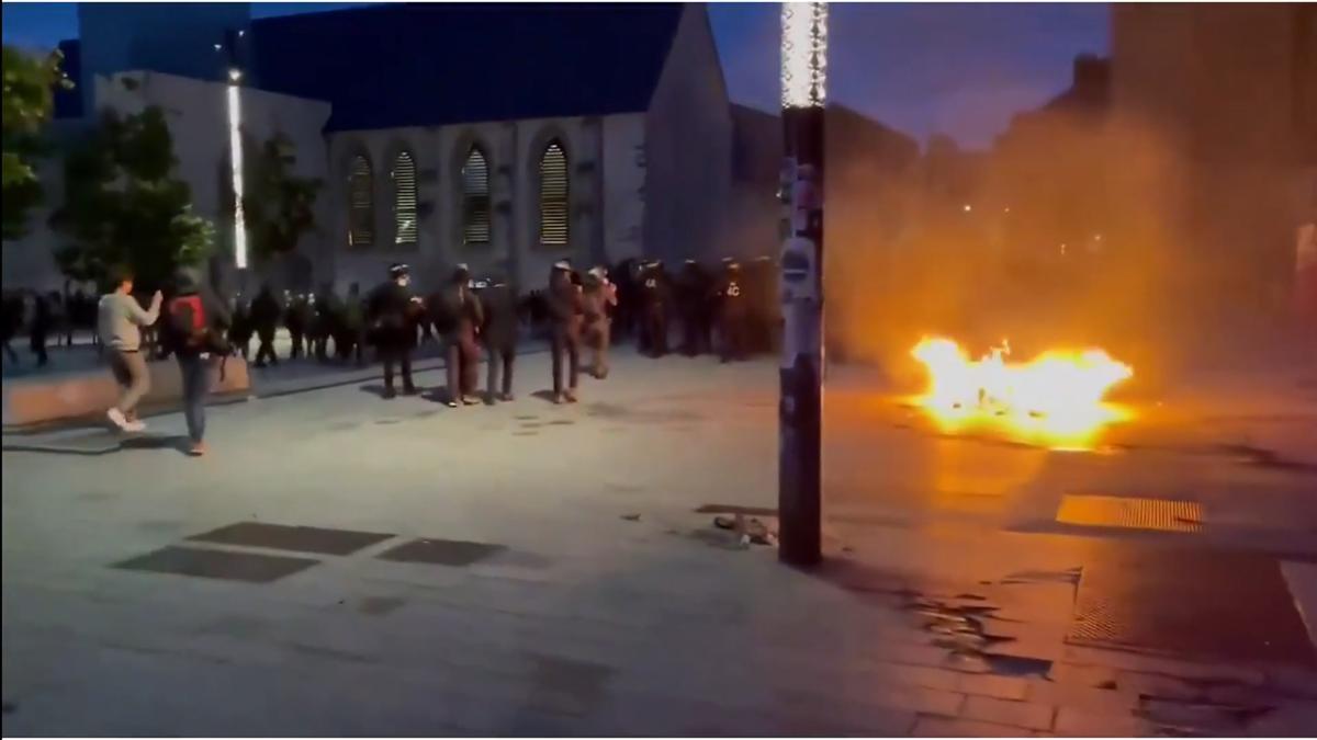 Tensione tra manifestanti