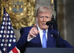 Dai dazi all'Ucraina, l'America e il mondo nelle mani del bullo a stelle e strisce Donald Trump di Simone Rosti