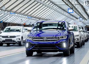 Allarme stock auto: quasi 400mila km zero invendute soffocano il mercato e mettono in crisi la rete vendita
