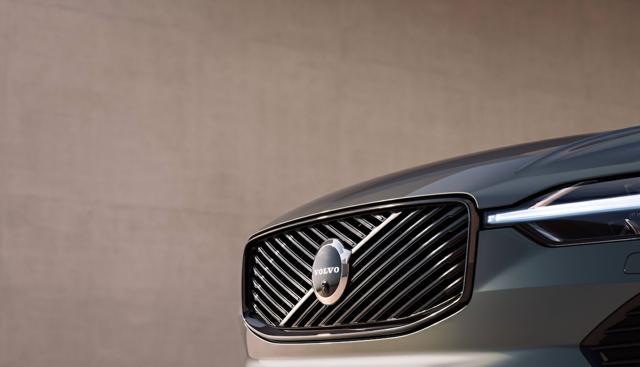 Volvo maggio 2025: vendite in calo del 12%, elettriche giù ma XC60 resta la più scelta