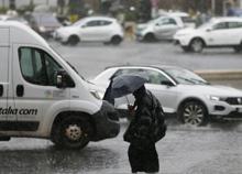 Maltempo, il Tevere fa paura: 50 persone evacuate a Fiumicino per una mareggiata Maltempo, il Tevere fa paura: 50 persone evacuate a Fiumicino per una mareggiata