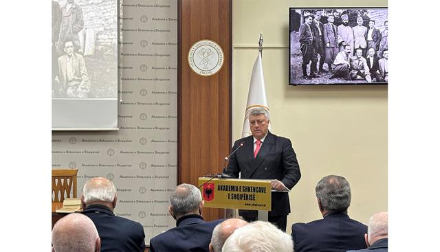 Presentato il Libro del Jani Fullani Baba Faja Martaneshi ( Mustafa Xhani ) Monografia