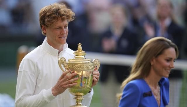 Jannik Sinner triumphs at Wimbledon (Photo Lapresse)