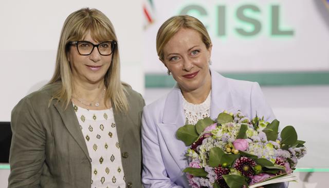 Meloni interviene al congresso della Cisl: "Mille posti di lavoro creati ogni giorno". VIDEO
