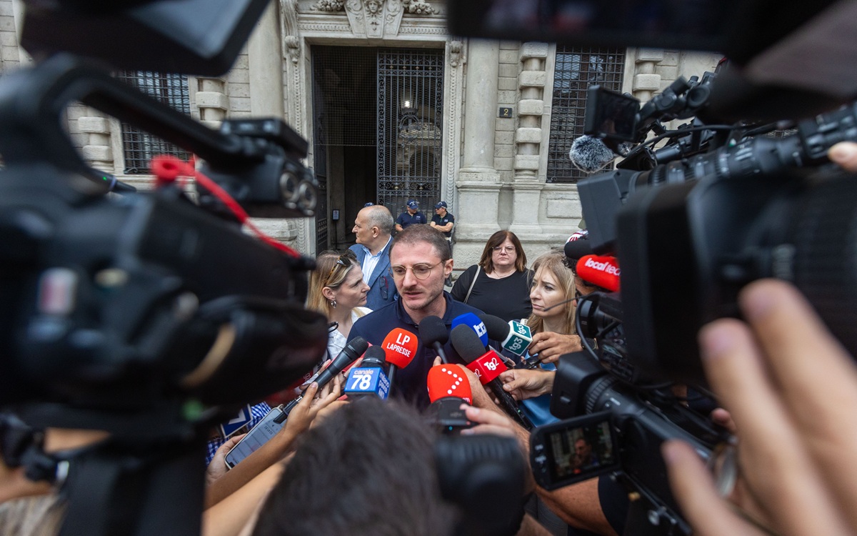 https://www.affaritaliani.it/static/upl2025/2357/23570364_large.jpg
