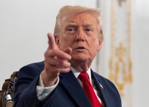 Il mondo alla rovescia: quando la verità diventa un’opzione di Simone Rosti