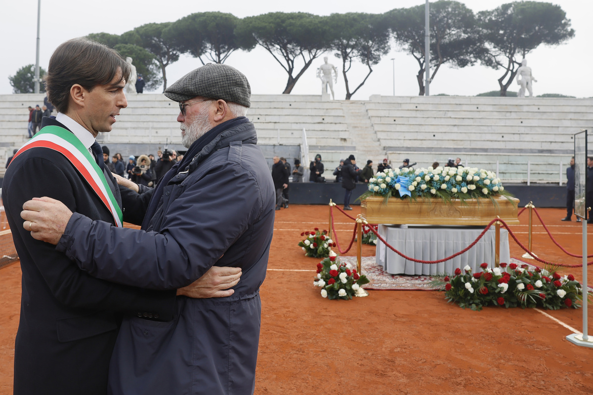 camera ardente Nicola Pietrangeli