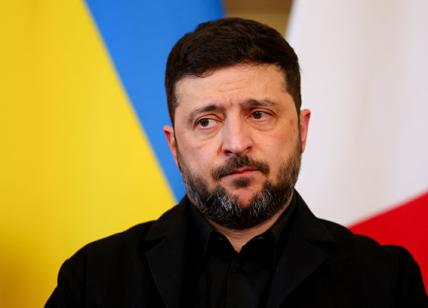 Zelensky: "Con Putin non ci parlo, lui è il nemico. Dopo la guerra mi riposerò, sono stanco"