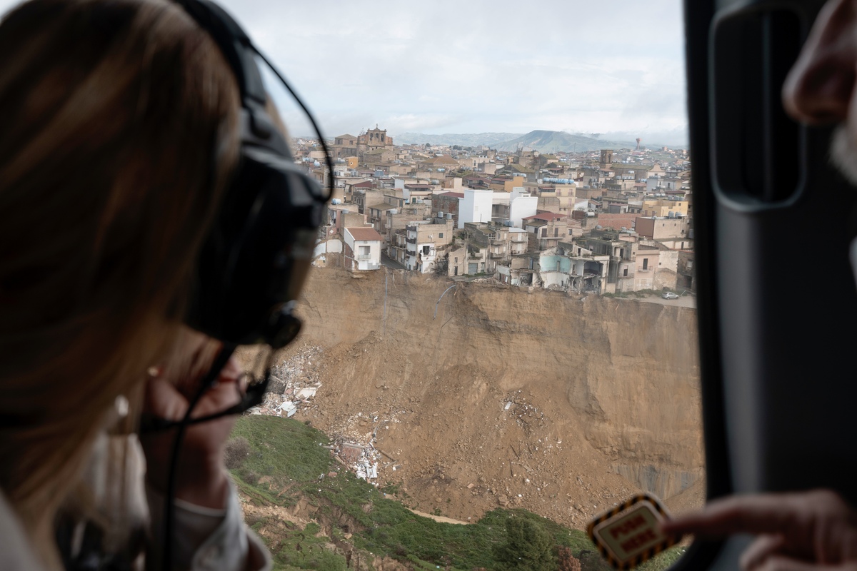 Giorgia Meloni a Niscemi