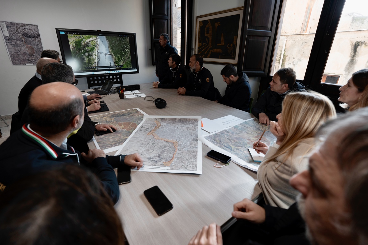 Giorgia Meloni a Niscemi