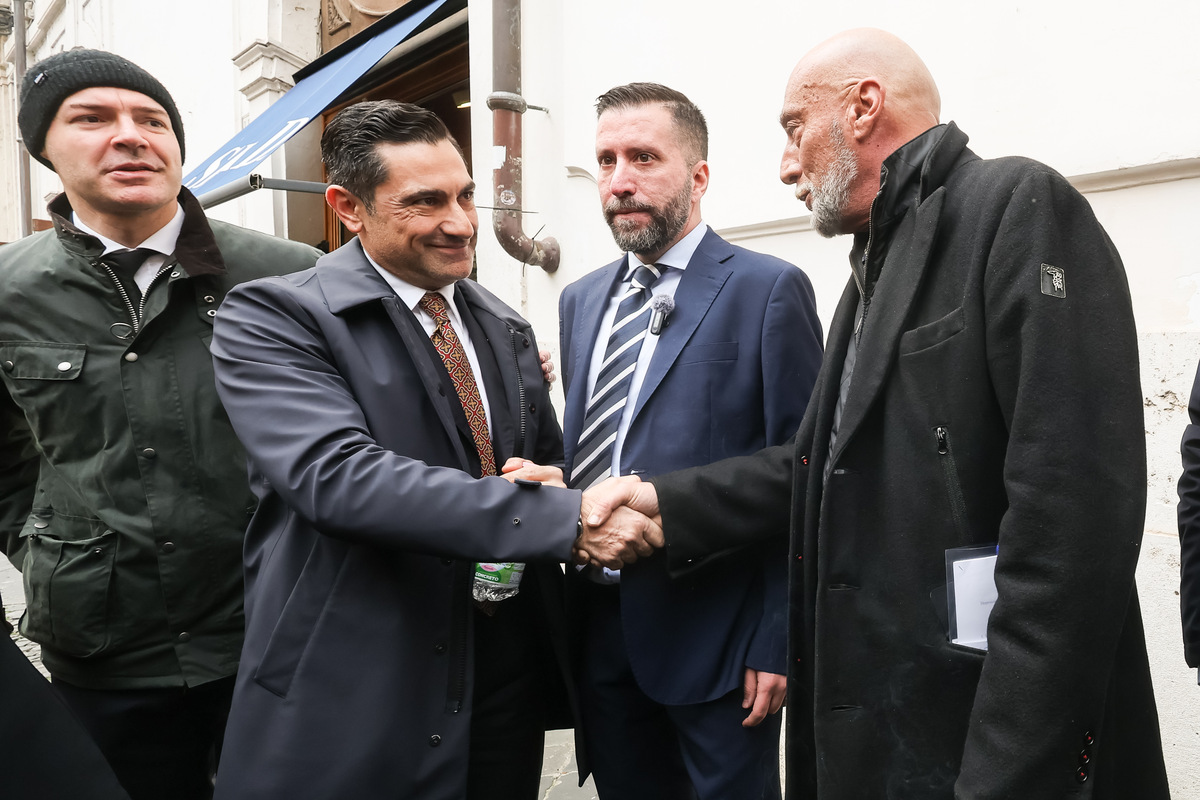 conferenza stampa su legge di iniziativa popolare ‘ Remigrazione e Riconquista’