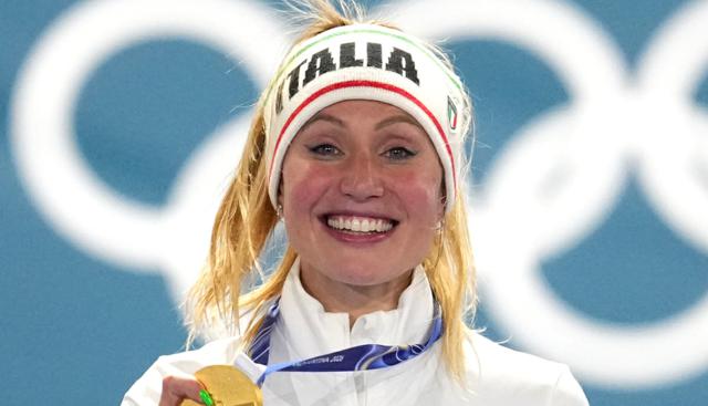 Olimpiadi Milano-Cortina, il caso delle medaglie rotte. Il precedente di Parigi: 220 deteriorate