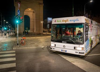 Milano, torna il bus degli angeli di Atm e City Angels per aiutare senzatetto e bisognosi