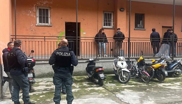 Sgombero nelle case Aler Milano in zona San Siro