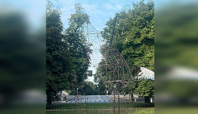 La Balena di Allegrucci in Triennale a Milano incendiata La Balena di Allegrucci in Triennale a Milano incendiata
