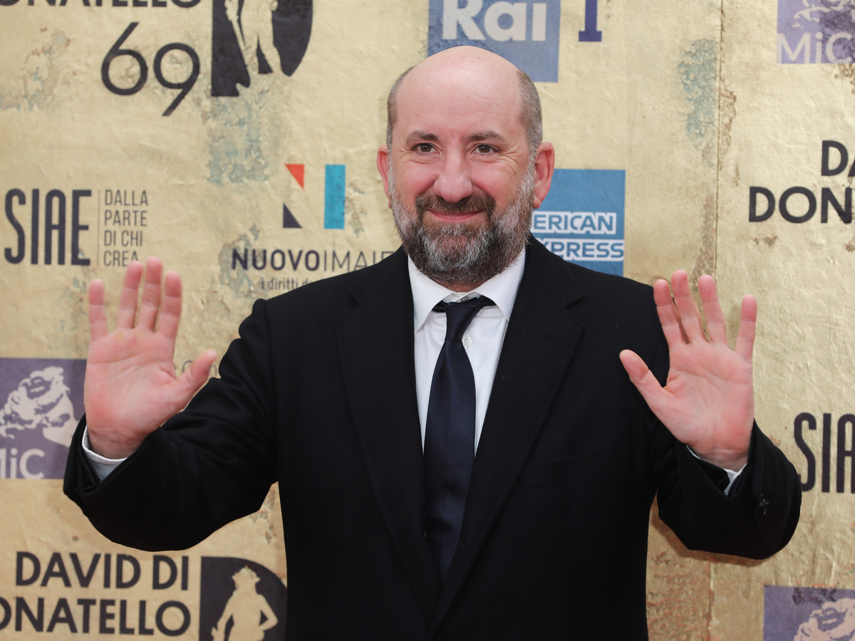 https://www.affaritaliani.it/static/upl2025/anto/0000/antonio-albanese.jpg