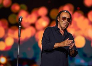 Antonello Venditti, 2024 in calo per la sua New Sound City srl: ricavi giÃ¹ e utile piÃ¹ che dimezzato