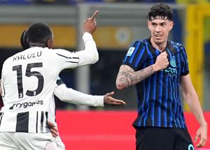 Il teatro dell'indignazione: il calcio non è più sport ma industria. Altrimenti guardate il curling (e lasciate in pace i simulatori…) di Simone Rosti