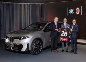 AC Milan e BMW Italia: svelata la flotta 2025-26 alla presenza di Allegri e Scaroni