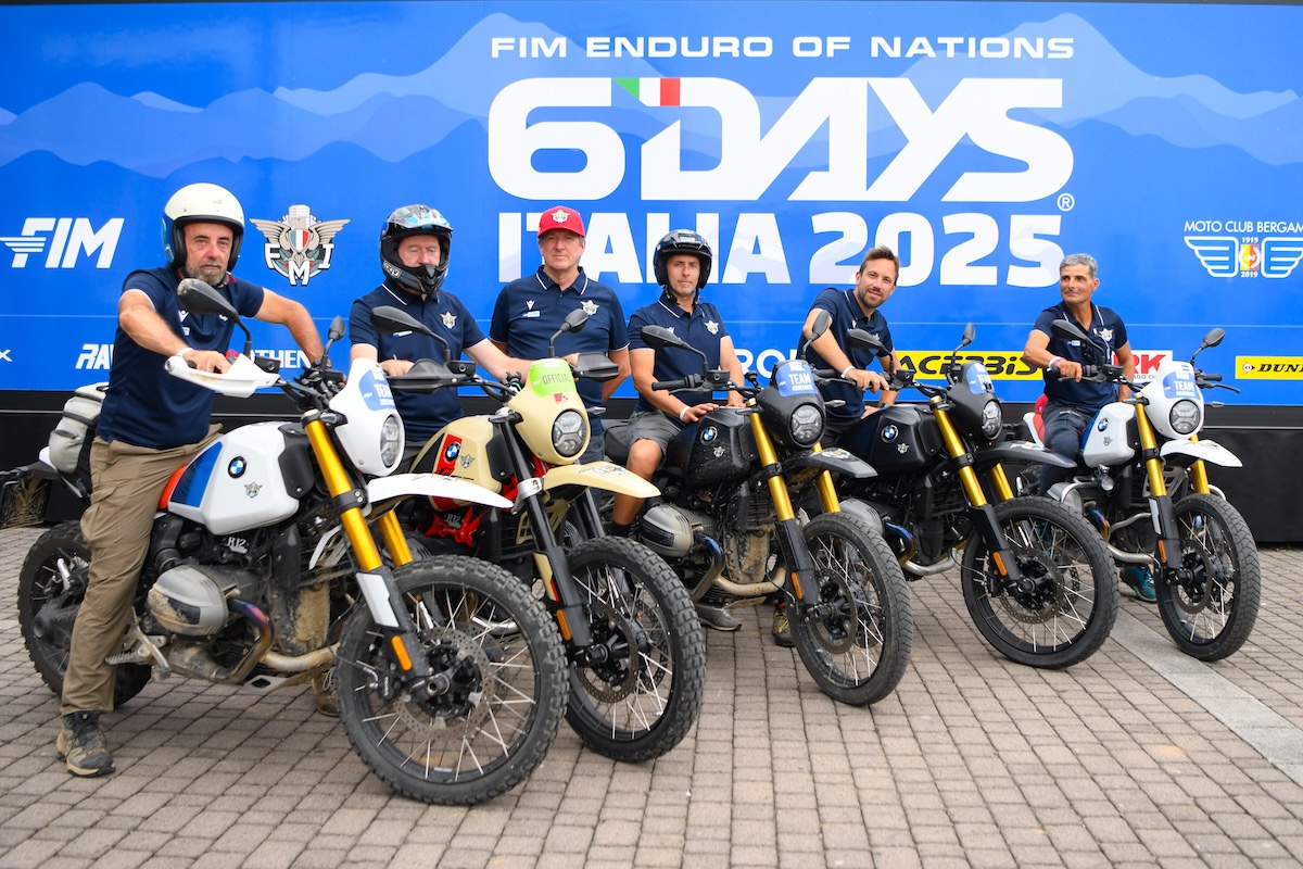 BMW R 12 G/S debutta alla Sei Giorni Enduro, erede della leggendaria R 80