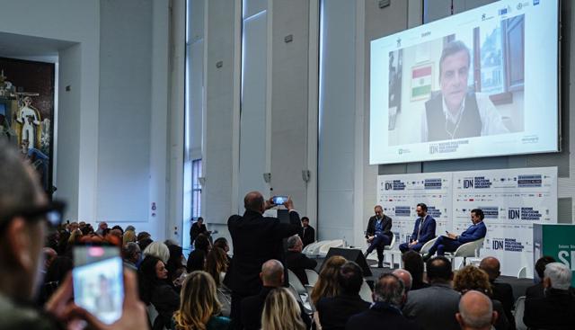 Carlo Calenda a Italia Direzione Nord Carlo Calenda a Italia Direzione Nord