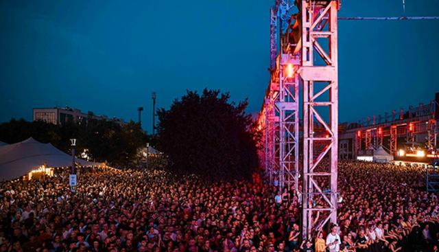 Il pubblico al concerto dei Fontaines D.C. al Carroponte (foto dal profilo Instagram del Carroponte) Il pubblico al concerto dei Fontaines D.C. al Carroponte (foto dal profilo Instagram del Carroponte)