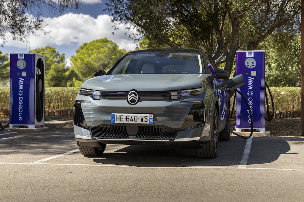 Auto elettriche: in settebre +14,2% e market share al 5,6%, in attesa degli incentivi ISEE.