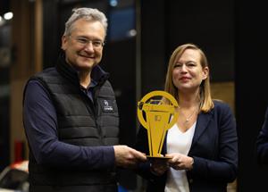 RÃ©tromobile celebra CitroÃ«n Karin, concept visionario senza tempo