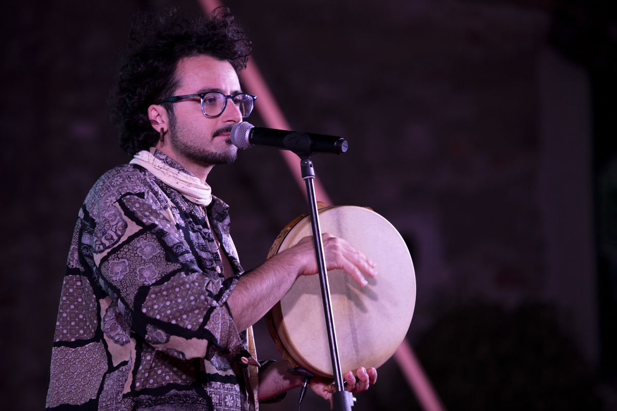 Mattia Dell'Uomo  Compagnia Teatro del Mediterraneo e i Trillanti Trio