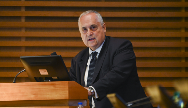 Senato rompe gli indugi sulle slot: norme tampone per fermare il crollo del gettito e lo squilibrio nel settore