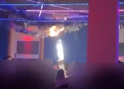Crema come Crans-Montana, fontane pirotecniche in discoteca: chiuso il locale. VIDEO
