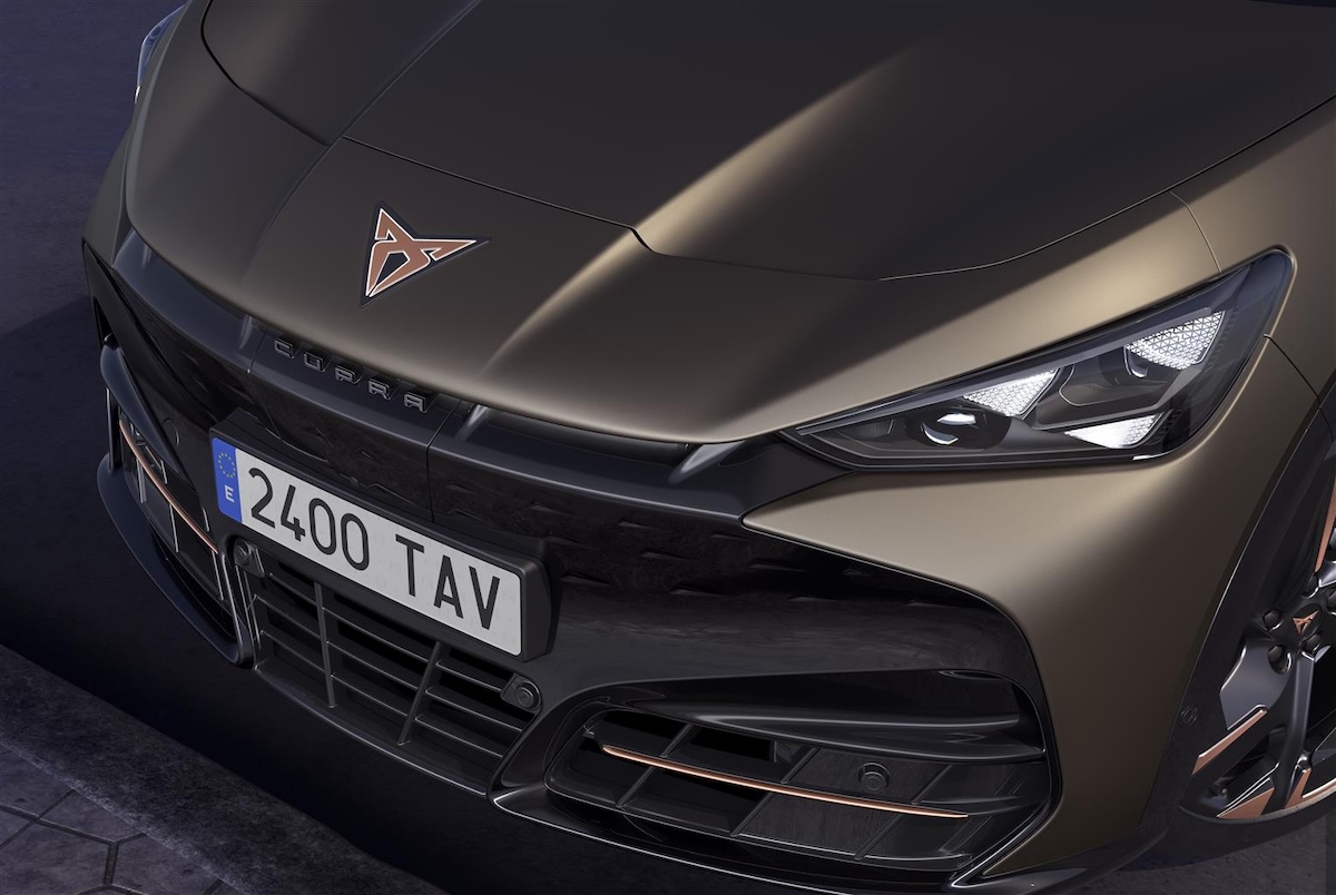 CUPRA Tavascan: nuovi equipaggiamenti e servizi fino a 10 anni