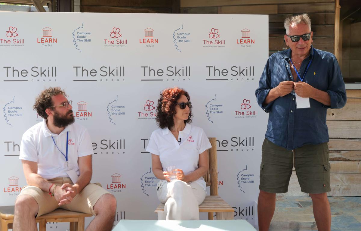 da sx Giovanni Cioffi (Direttore di One Health), Federica Fantozzi (Giornalista di Huffington Post) e Giorgio Lainati (già vice presidente Vigilanza Rai) da sx Giovanni Cioffi (Direttore di One Health), Federica Fantozzi (Giornalista di Huffington Post) e Giorgio Lainati (già vice presidente Vigilanza Rai)