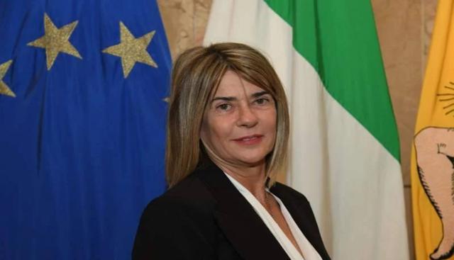 Sicilia, indagata per corruzione l’assessora Amata (FdI). Si dimette la portavoce di Galvagno