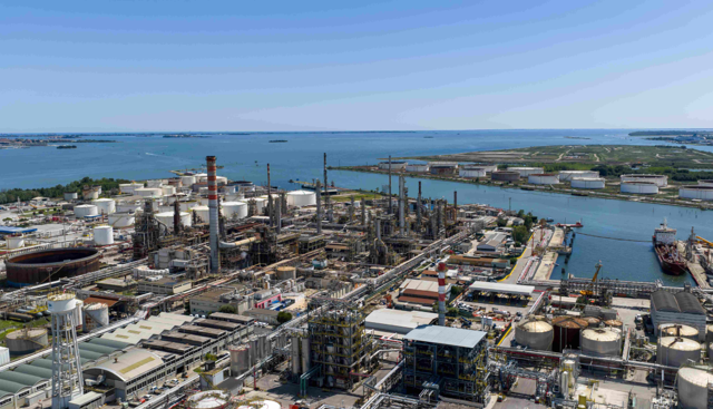 Eni supporta Milano Cortina 2026 con prodotti e tecnologie a basso impatto ambientale