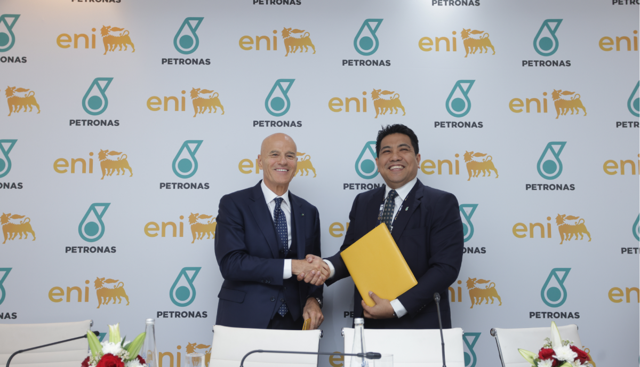 Eni e PETRONAS: firmato accordo per la creazione di una società paritetica per le attività Upstream in Indonesia e Malesia