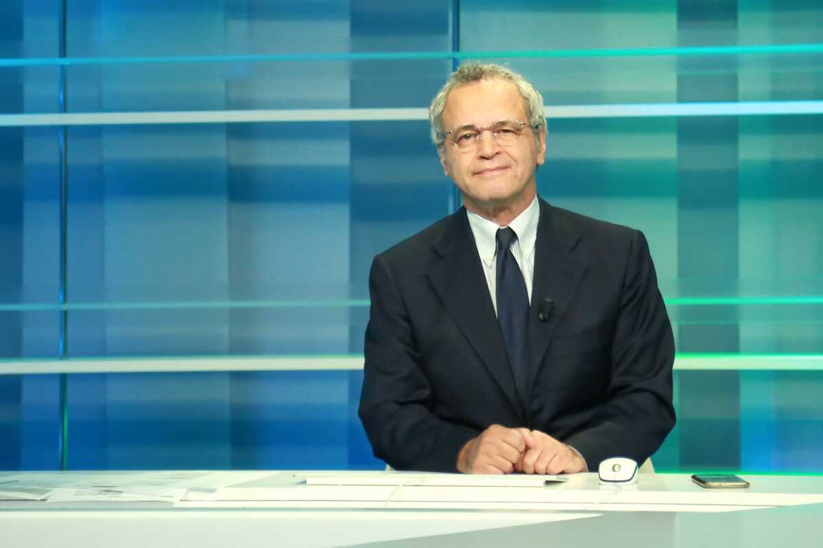 https://www.affaritaliani.it/static/upl2025/enri/enrico-mentana---tgla7-1.jpeg